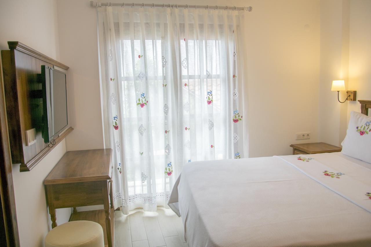 Monza House Otel Siğacık Eksteriør bilde